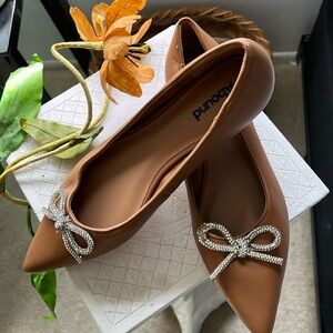 ABOUND FLATS WITH RHINESTONE BOW
